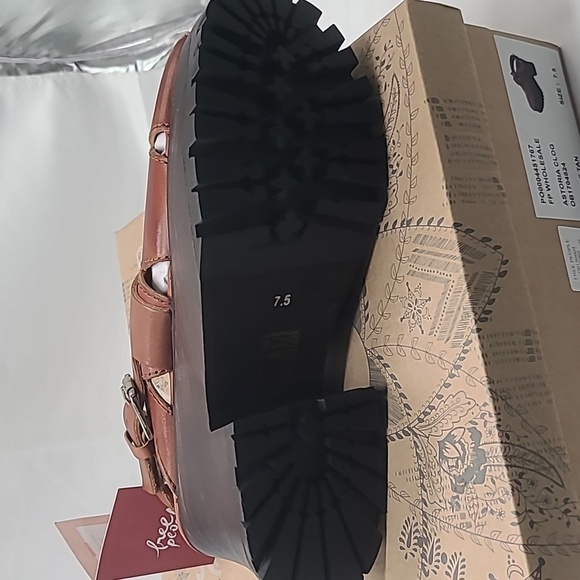 Free People Women's Astoria Clog sz.7.5 - Picture 5 of 6